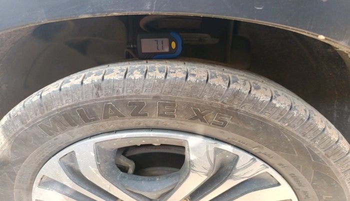 2019 Tata TIAGO NRG PETROL, Petrol, Manual, 42,927 km, tyre