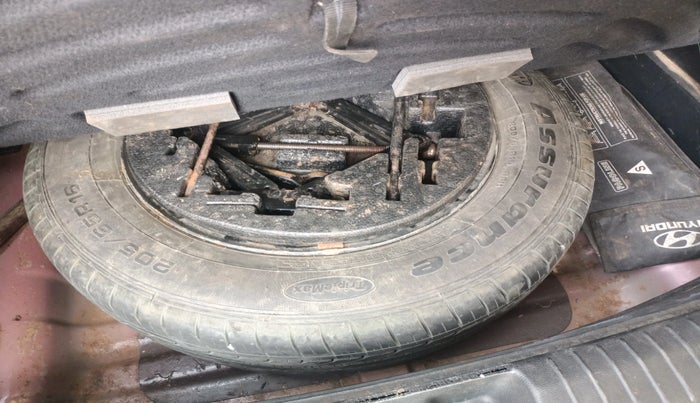 2018 Hyundai Creta E PLUS 1.4 DIESEL, Diesel, Manual, 80,736 km, tyre