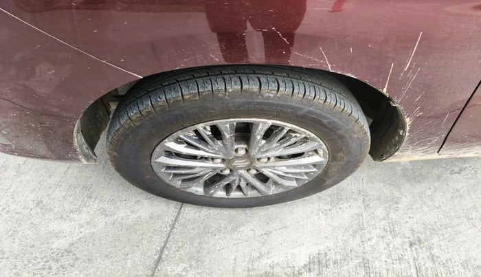 2020 Maruti Ertiga ZXI AT SHVS, Petrol, Automatic, 83,380 km, tyre