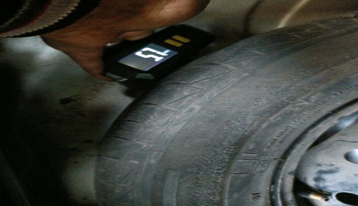 2019 Maruti Alto VXI, Petrol, Manual, 33,554 km, tyre