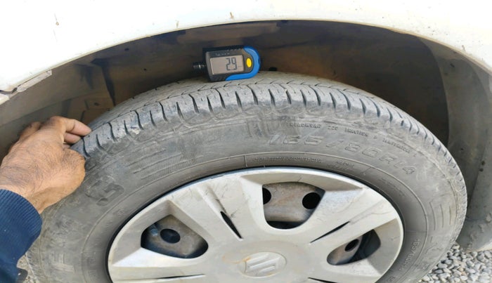 2013 Maruti Swift VDI, Diesel, Manual, 1,23,663 km, tyre