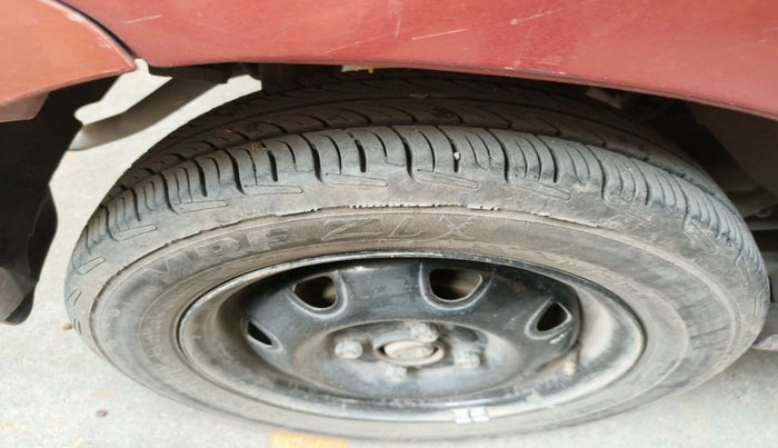 2013 Maruti Alto K10 VXI, Petrol, Manual, 1,13,267 km, tyre