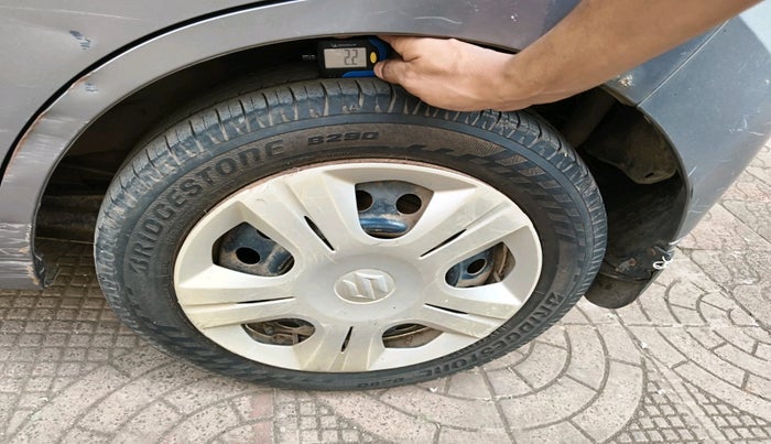 2012 Maruti Wagon R 1.0 VXI, Petrol, Manual, 50,586 km, tyre