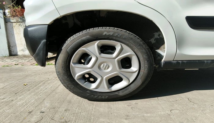 2022 Maruti S PRESSO VXI (O), Petrol, Manual, 8,941 km, tyre