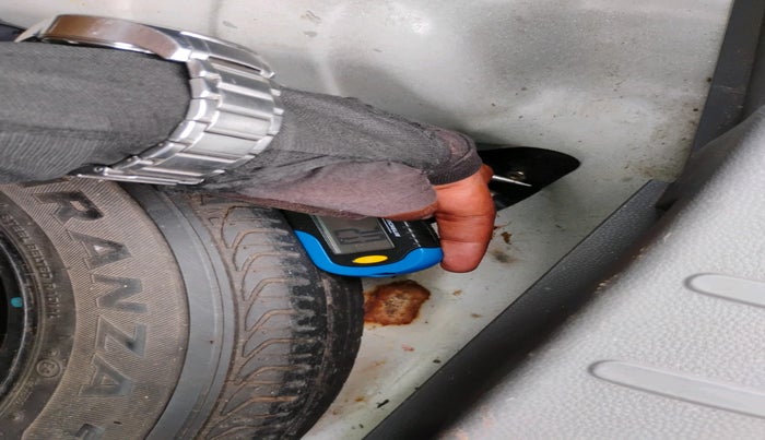 2015 Maruti Alto 800 LXI, Petrol, Manual, 59,561 km, tyre