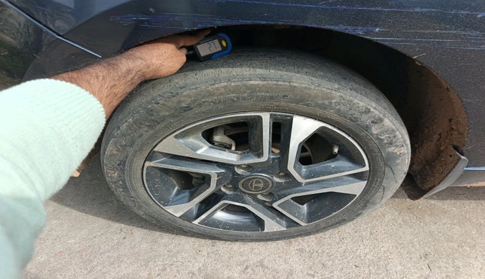 2018 Tata TIGOR XZ PLUS PETROL, Petrol, Manual, 56,587 km, tyre