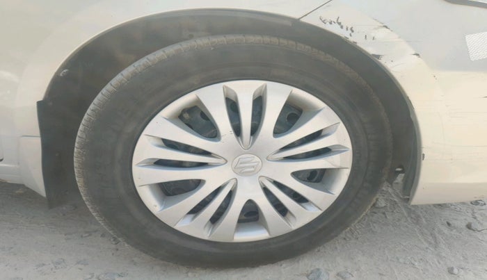 2015 Maruti Ertiga VDI SHVS, Diesel, Manual, 1,74,486 km, tyre