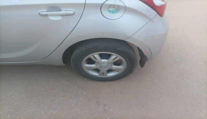 2010 Hyundai i20 ASTA 1.2, Petrol, Manual, 71,372 km, tyre