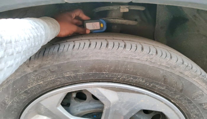 2024 Maruti BREZZA VXI AT SMART HYBRID, Petrol, Automatic, 5,643 km, tyre