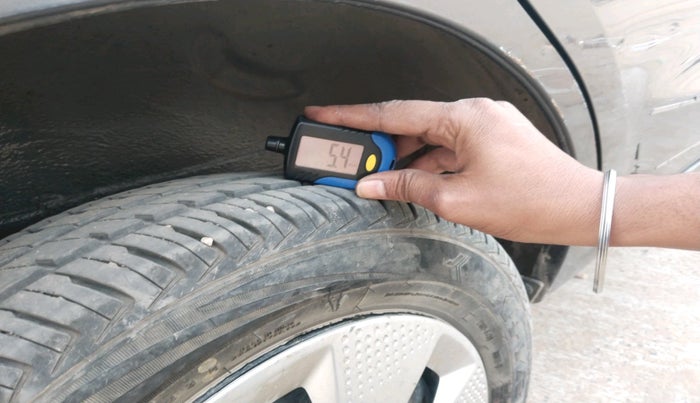 2023 Maruti Alto K10 VXI PLUS, Petrol, Manual, 19,742 km, tyre