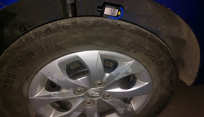 2014 Hyundai i20 SPORTZ 1.2, Petrol, Manual, 67,006 km, tyre