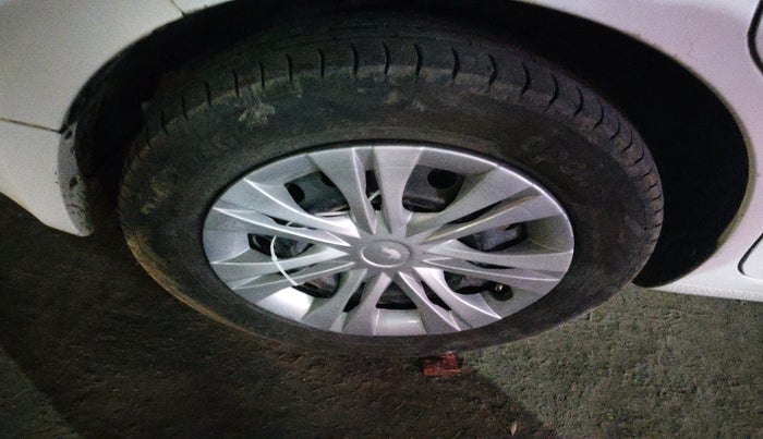 2016 Maruti Ertiga VDI SHVS, Diesel, Manual, 1,21,838 km, tyre