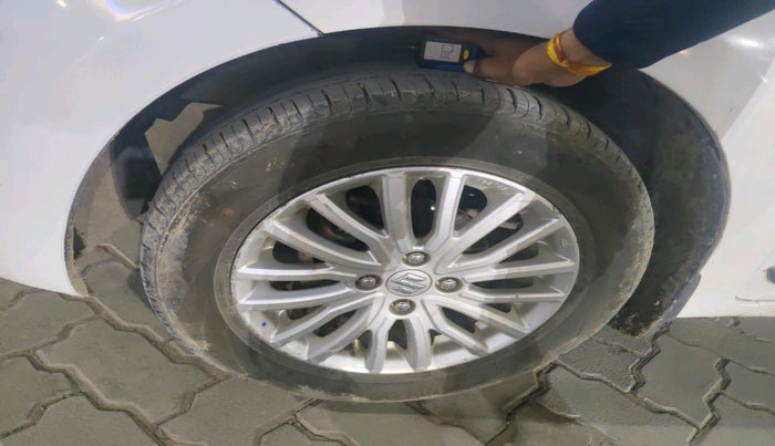 2020 Maruti Dzire ZXI, Petrol, Manual, 78,277 km, tyre