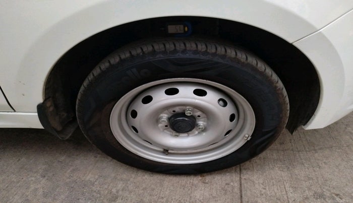 2024 Tata TIAGO EV XE MEDIUM RANGE, Electric, Automatic, 1,483 km, tyre