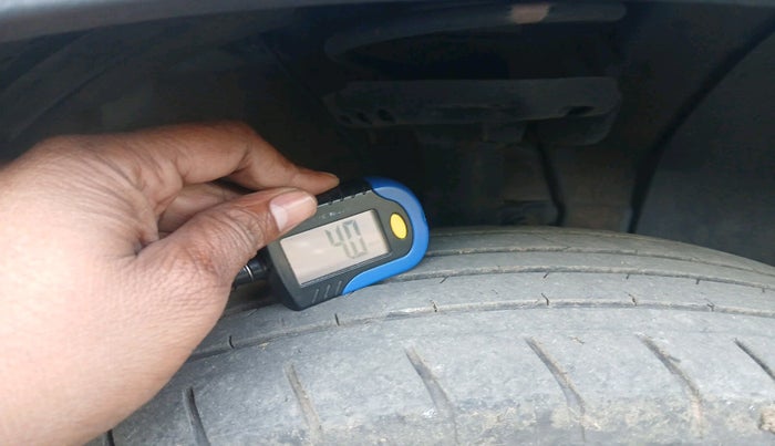 2023 Hyundai VENUE S 1.2, Petrol, Manual, 52,564 km, tyre