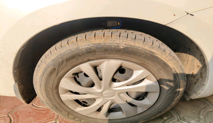 2019 Maruti Swift VXI, Petrol, Manual, 57,451 km, tyre