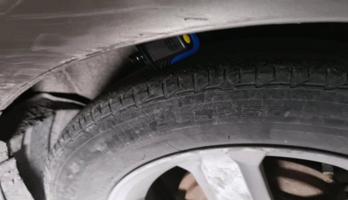 2011 Honda City 1.5L I-VTEC V MT, Petrol, Manual, 1,32,103 km, tyre