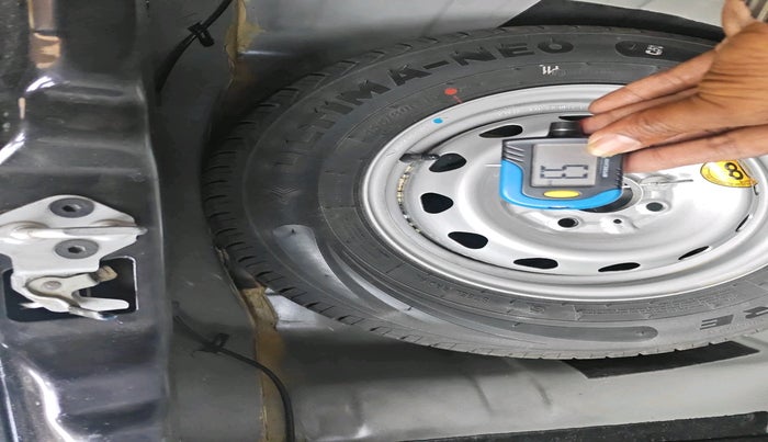 2022 Tata Tiago XT PETROL, Petrol, Manual, 18,602 km, tyre