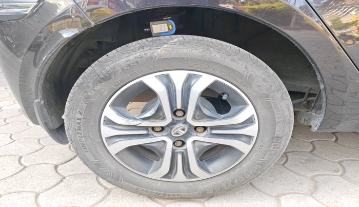 2022 Tata Tiago XT PETROL, Petrol, Manual, 18,602 km, tyre