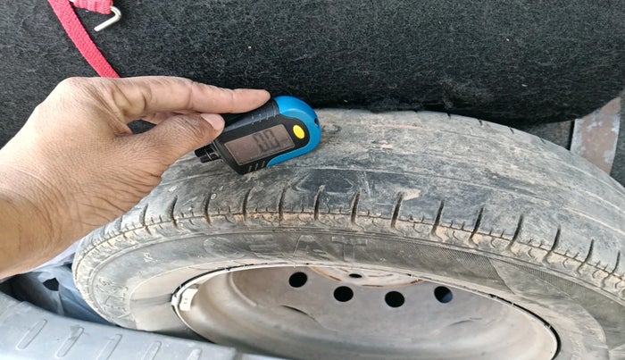 2013 Maruti Alto 800 LXI, Petrol, Manual, 62,253 km, tyre