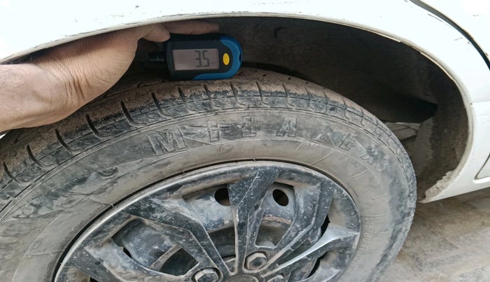 2013 Maruti Alto 800 LXI, Petrol, Manual, 62,253 km, tyre