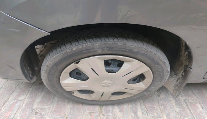 2012 Maruti Wagon R 1.0 VXI, Petrol, Manual, 80,669 km, tyre