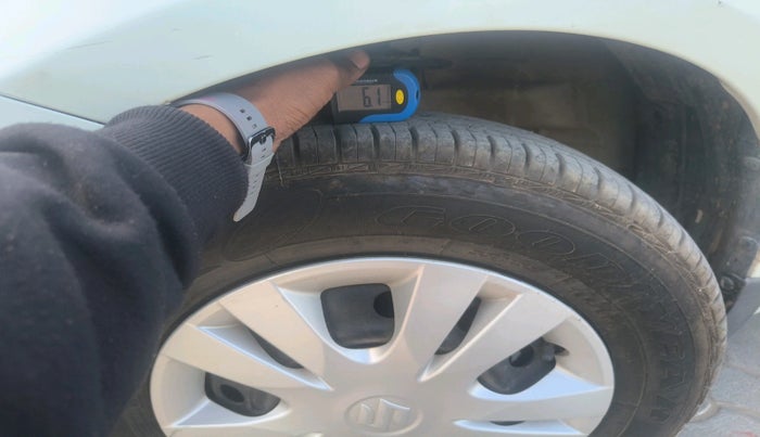 2013 Maruti Swift Dzire VXI, Petrol, Manual, 94,131 km, tyre