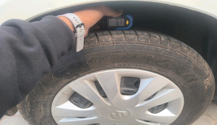 2013 Maruti Swift Dzire VXI, Petrol, Manual, 94,131 km, tyre