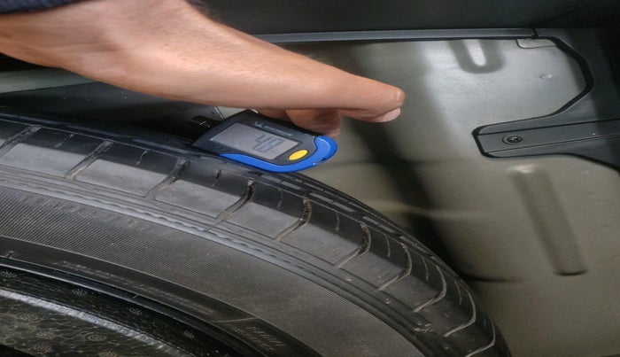 2018 Hyundai Creta SX PLUS AT 1.6 PETROL, Petrol, Automatic, 55,489 km, tyre