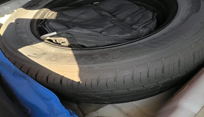 2022 Tata NEXON EV XM, Electric, Automatic, 59,462 km, tyre