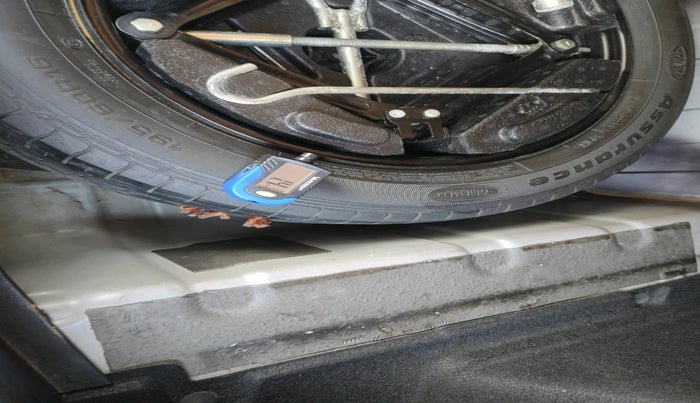 2018 Tata NEXON XM PETROL, Petrol, Manual, 12,410 km, tyre