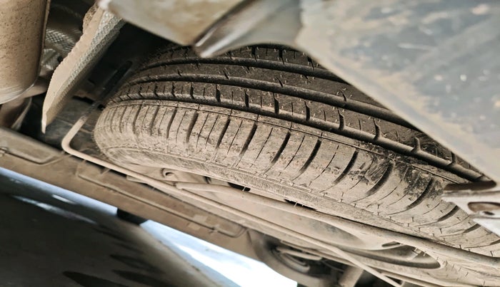 2021 Renault Duster RXZ 1.5 PETROL MT, Petrol, Manual, 33,459 km, tyre