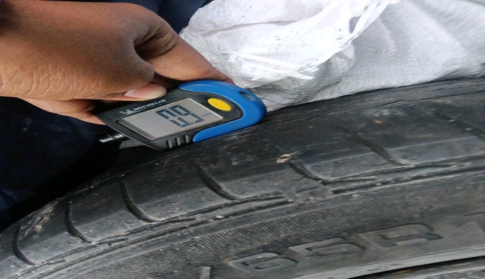 2019 Hyundai Creta E PLUS 1.4 DIESEL, Diesel, Manual, 1,04,288 km, tyre