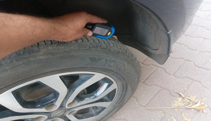 2017 Nissan Terrano XV D PREMIUM AMT, Diesel, Automatic, 57,967 km, tyre