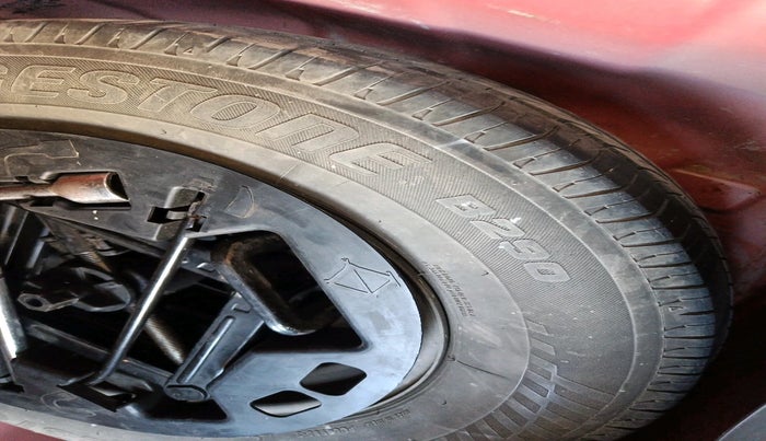 2012 Hyundai i10 SPORTZ 1.2, Petrol, Manual, 91,316 km, tyre