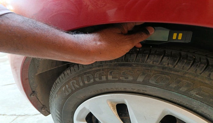 2012 Hyundai i10 SPORTZ 1.2, Petrol, Manual, 91,316 km, tyre