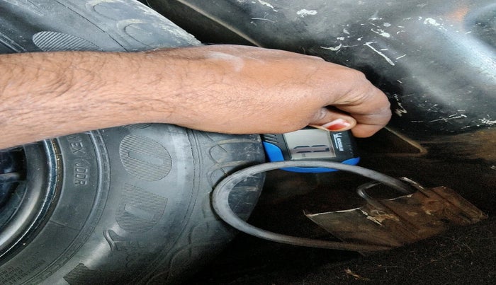 2016 Tata Bolt XT QUADRAJET, Diesel, Manual, 1,22,721 km, tyre