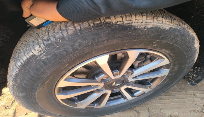 2024 Mahindra SCORPIO-N Z8 S Diesel MT 2WD 7 STR, Diesel, Manual, 34,513 km, tyre