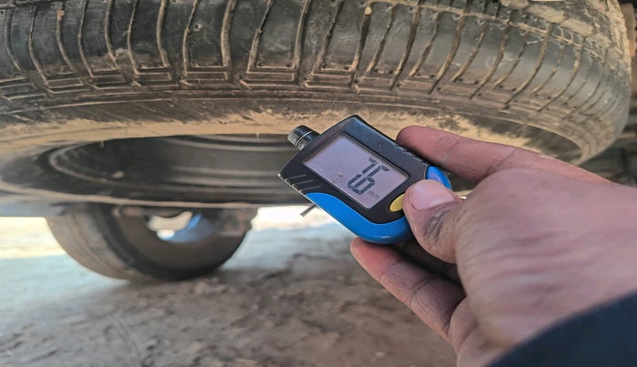 2024 Mahindra SCORPIO-N Z8 S Diesel MT 2WD 7 STR, Diesel, Manual, 34,513 km, tyre