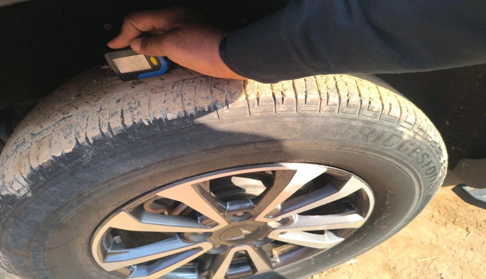 2024 Mahindra SCORPIO-N Z8 S Diesel MT 2WD 7 STR, Diesel, Manual, 34,513 km, tyre