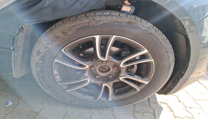 2018 Mahindra MARAZZO M8 7 STR, Diesel, Manual, 75,041 km, tyre