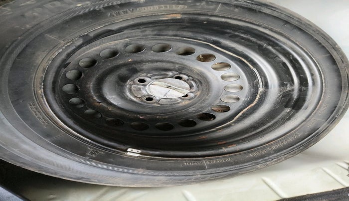 2017 Honda WR-V 1.2L I-VTEC VX MT, Petrol, Manual, 1,89,032 km, tyre