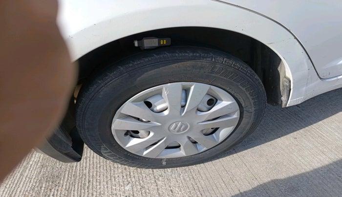 2014 Maruti Swift Dzire LDI, Diesel, Manual, 88,536 km, tyre