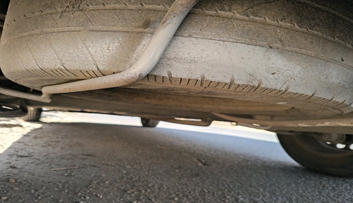 2012 Maruti Ertiga VDI, Diesel, Manual, 1,89,880 km, tyre