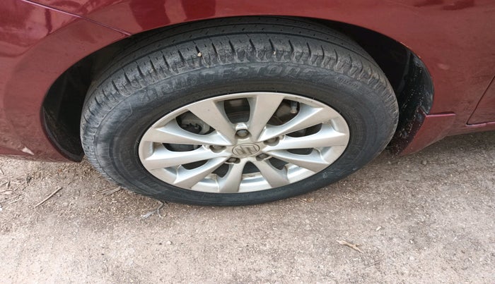 2014 Maruti Ertiga ZDI, Diesel, Manual, 1,29,220 km, tyre