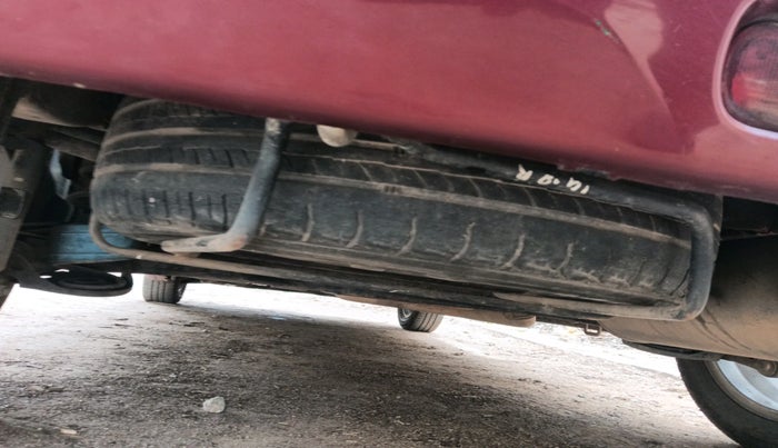 2014 Maruti Ertiga ZDI, Diesel, Manual, 1,29,220 km, tyre