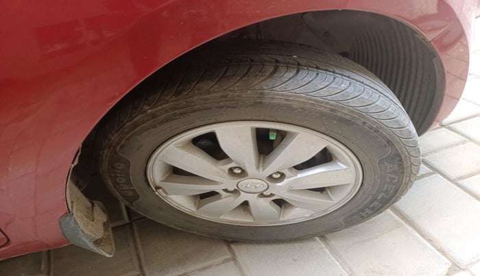 2014 Hyundai i20 SPORTZ 1.2, Petrol, Manual, 14,106 km, tyre