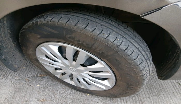 2018 Maruti Dzire VXI, Petrol, Manual, 75,160 km, tyre