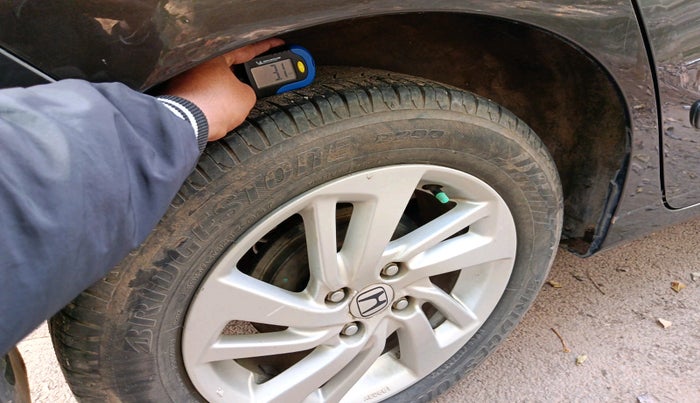 2016 Honda Jazz 1.2L I-VTEC V, Petrol, Manual, 97,987 km, tyre