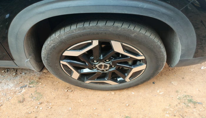 2024 KIA SELTOS HTX PLUS 1.5 IMT DIESEL, Diesel, Manual, 8,304 km, tyre